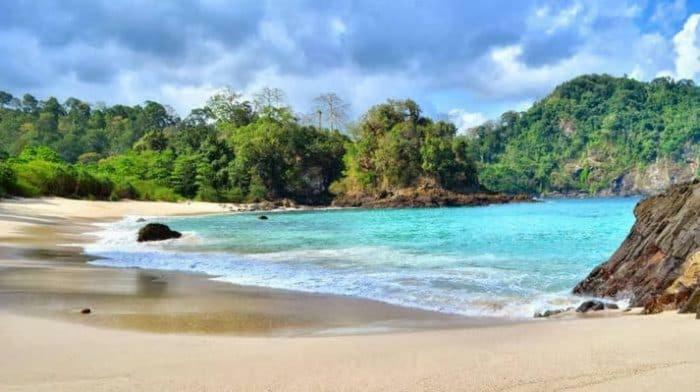 Ijen Mansjestic B&B Tamansuruh المظهر الخارجي الصورة